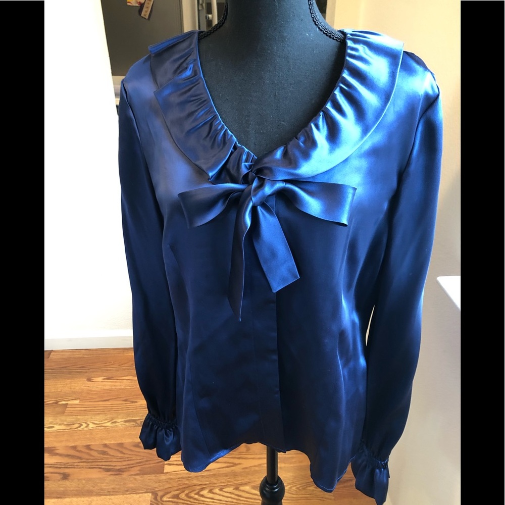 Alfani 100% PURE SILP  SHIRT.  BRAND NEW